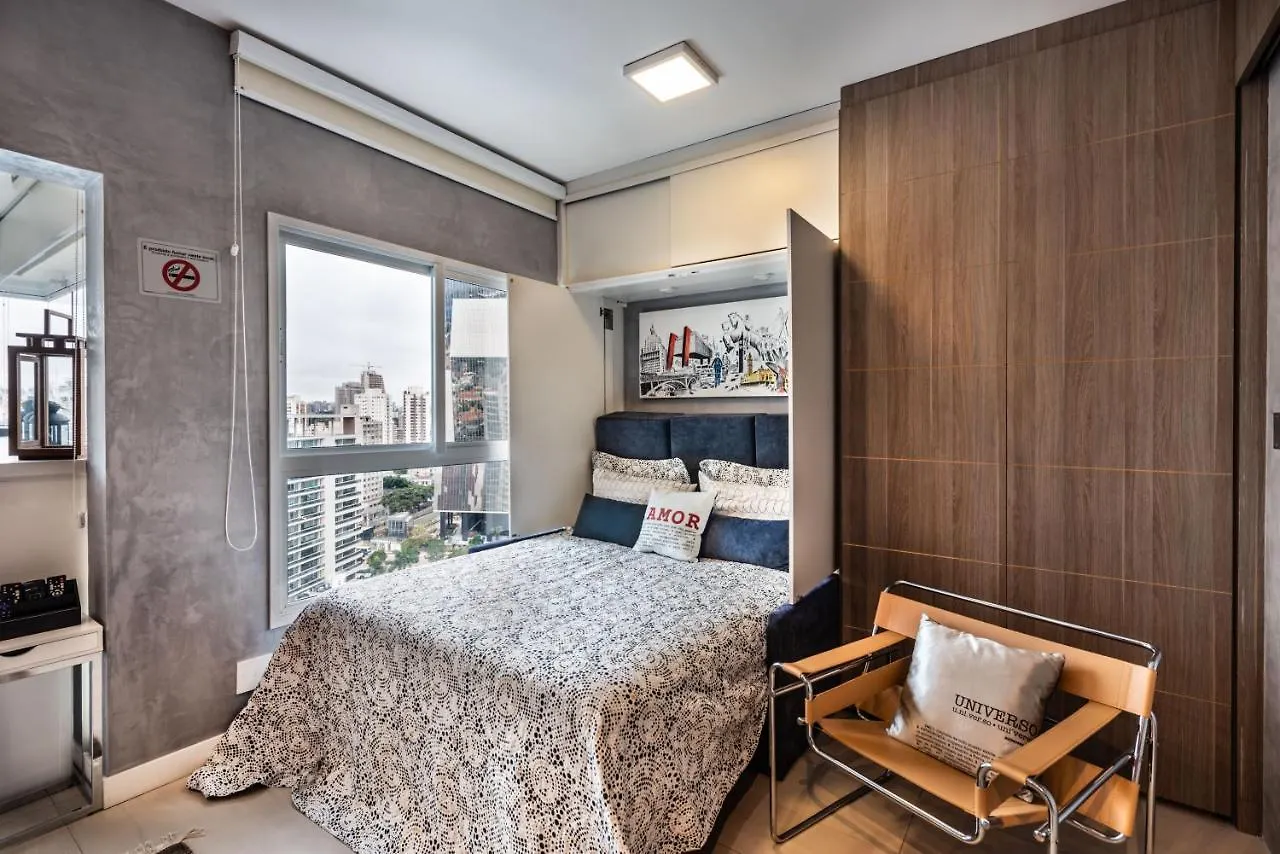 Homelike Faria Lima: Urban Oasis with City Views and Pool Sao Paulo Apartment