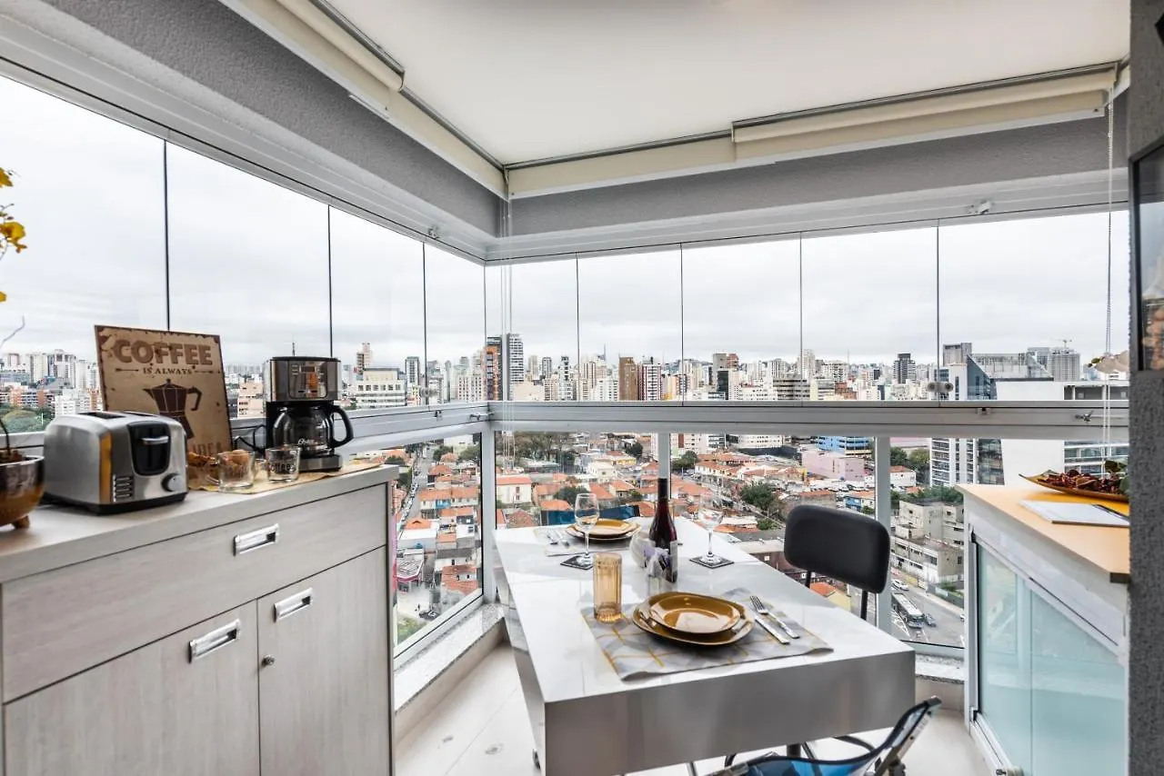 Homelike Faria Lima: Urban Oasis with City Views and Pool Sao Paulo